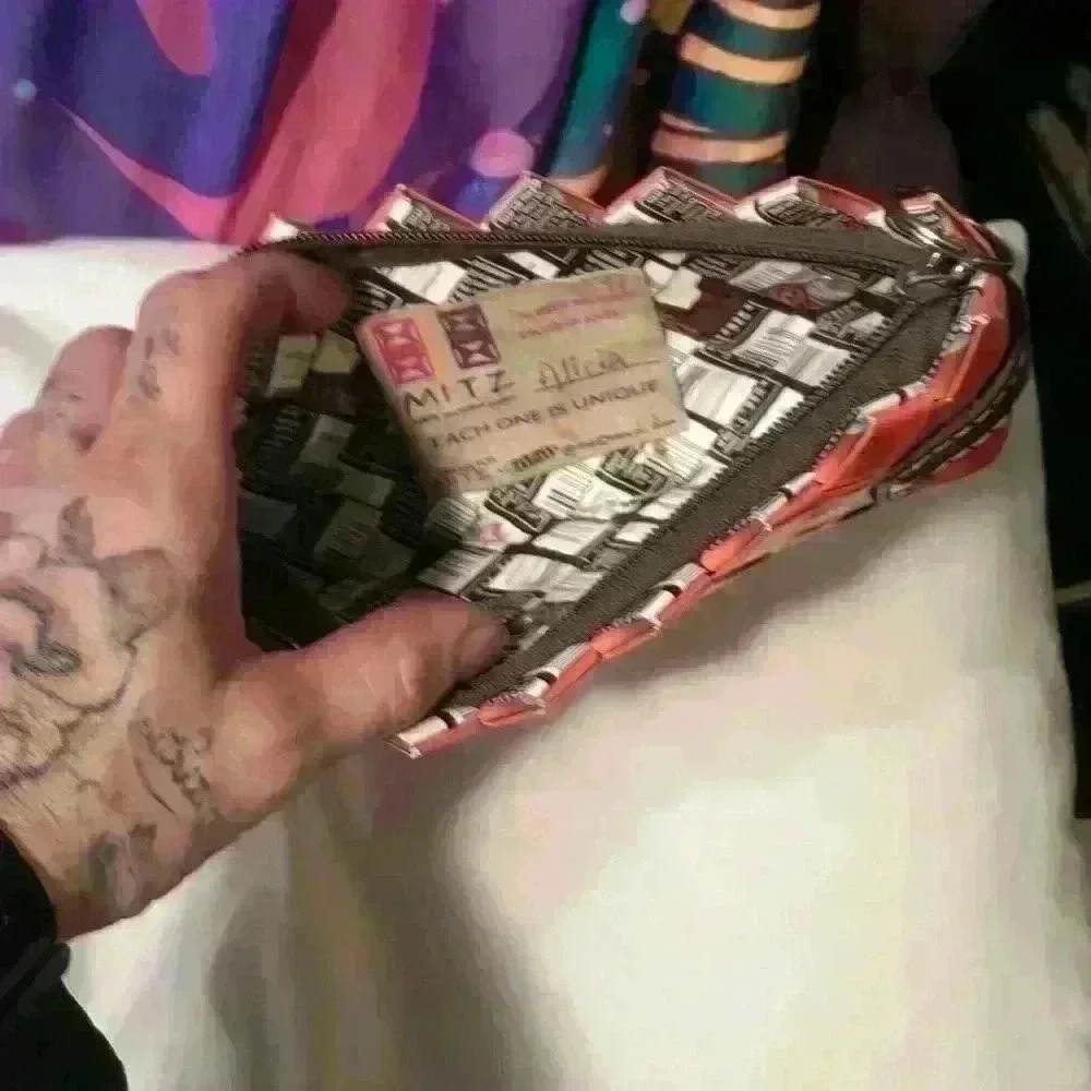 MITZ wallet - Picture 2 of 2